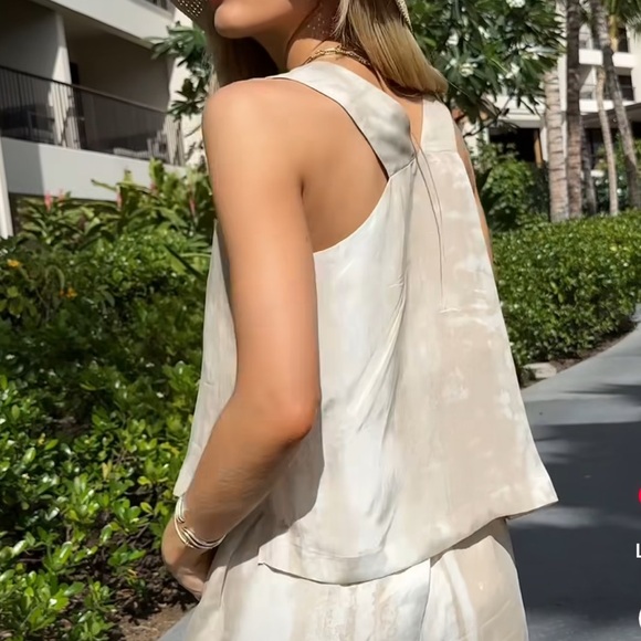 Travis Matthew Late Night Just Right Tank Size XS - Picture 2 of 6